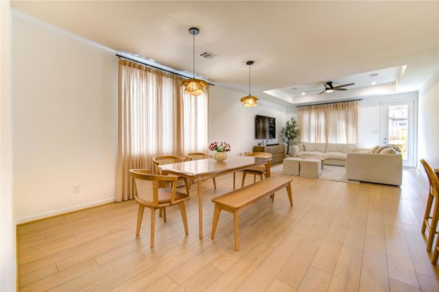 9727 Arrigoni Creek Drive, Cypress, TX 77433