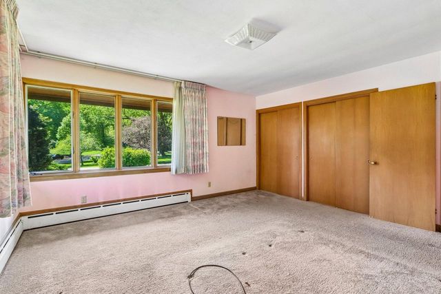 11738 Hayes AVENUE, West Allis, WI 53227