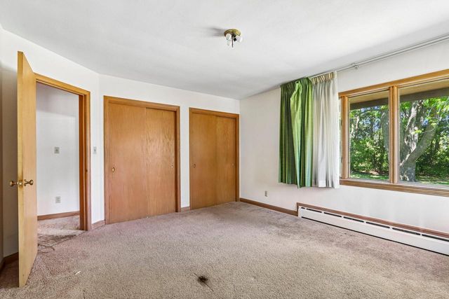 11738 Hayes AVENUE, West Allis, WI 53227