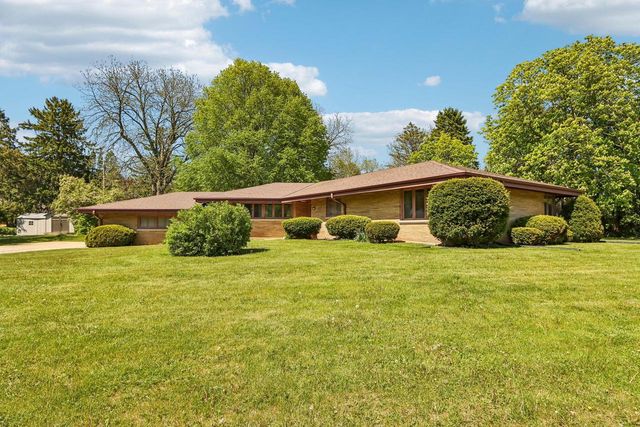 11738 Hayes AVENUE, West Allis, WI 53227