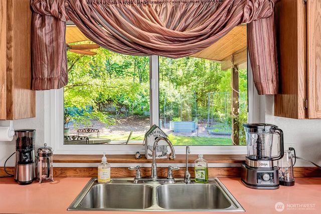 33228 206th Place SE, Auburn, WA 98092