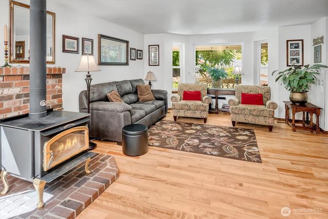 33228 206th Place SE, Auburn, WA 98092