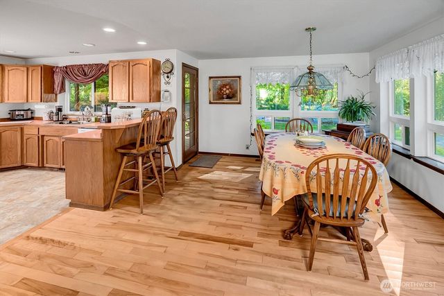33228 206th Place SE, Auburn, WA 98092