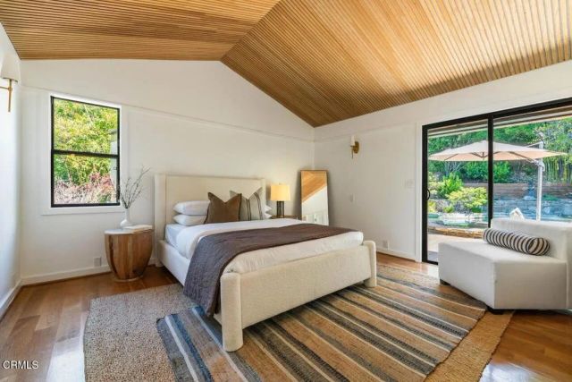 760 Laguna Road, Pasadena, CA 91105