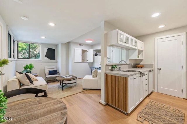 760 Laguna Road, Pasadena, CA 91105