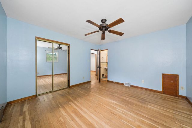 270 Roycroft AVENUE, Mt Lebanon, PA 15234