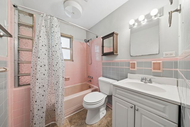 270 Roycroft AVENUE, Mt Lebanon, PA 15234