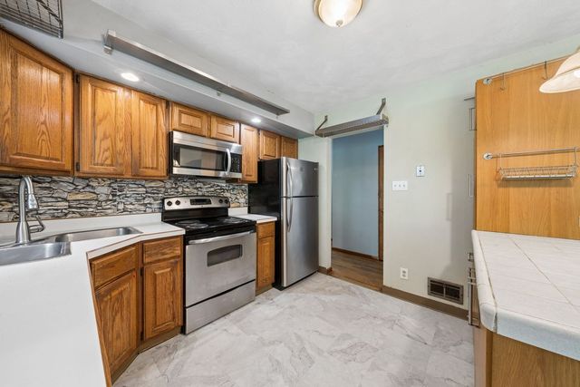 270 Roycroft AVENUE, Mt Lebanon, PA 15234