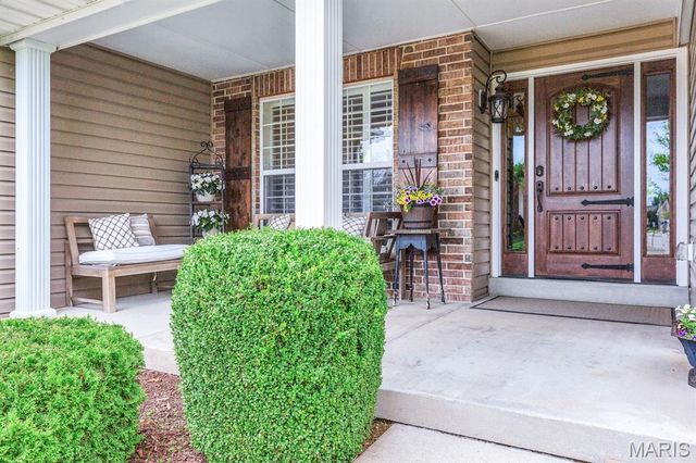 1113 Talbridge Way, St Charles, MO 63303