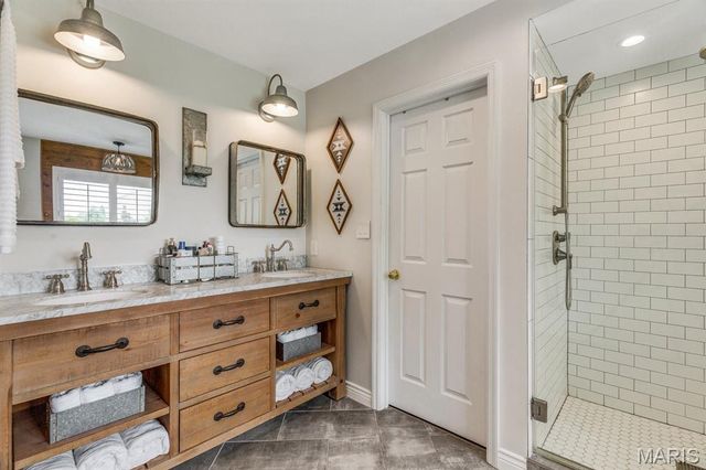 1113 Talbridge Way, St Charles, MO 63303