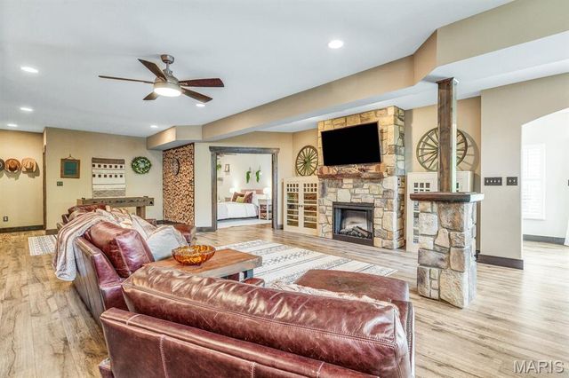 1113 Talbridge Way, St Charles, MO 63303