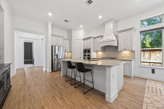 13018 Sierra National Drive, Humble, TX 77346