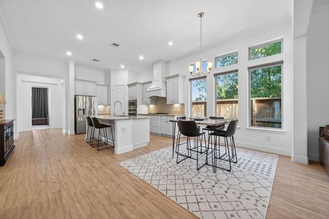 13018 Sierra National Drive, Humble, TX 77346