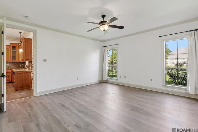 5214 Quarter Ln, Baton Rouge, LA 70809