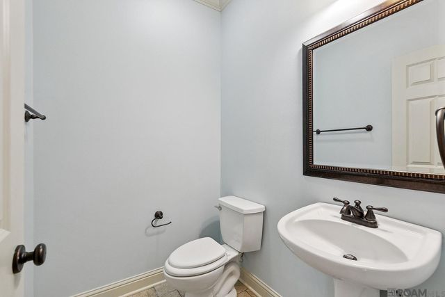 5214 Quarter Ln, Baton Rouge, LA 70809