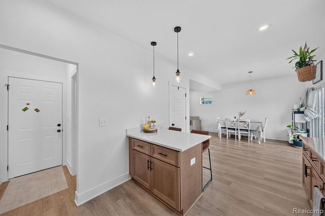 25760 Groveland Street, Roseville, MI 48066