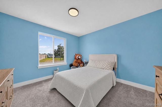 25760 Groveland Street, Roseville, MI 48066