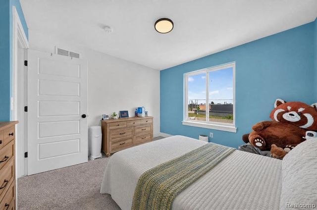 25760 Groveland Street, Roseville, MI 48066