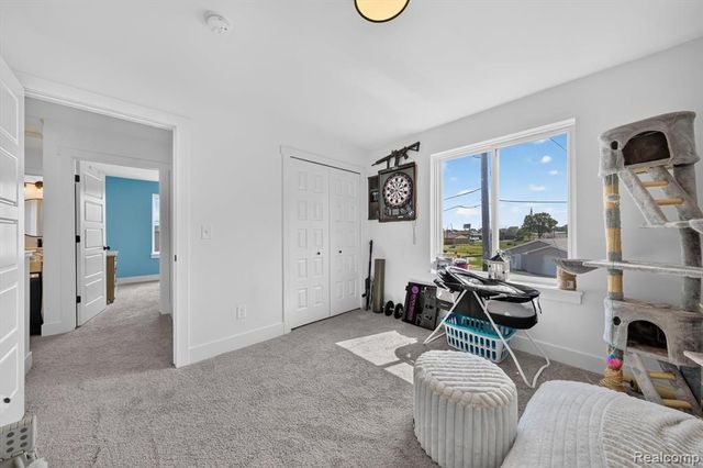 25760 Groveland Street, Roseville, MI 48066