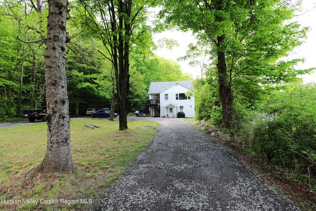 17 Rear Chapel Street, Ellenville, NY 12428