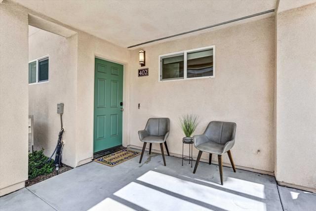 402 Creekside Cir, San Diego, CA 92114