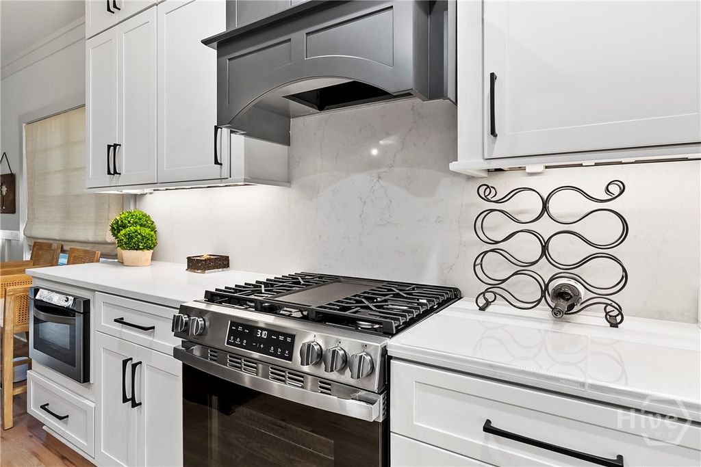 Image 12 of property listing at 1060 Cobblestone Lane, Bogart, GA 30622