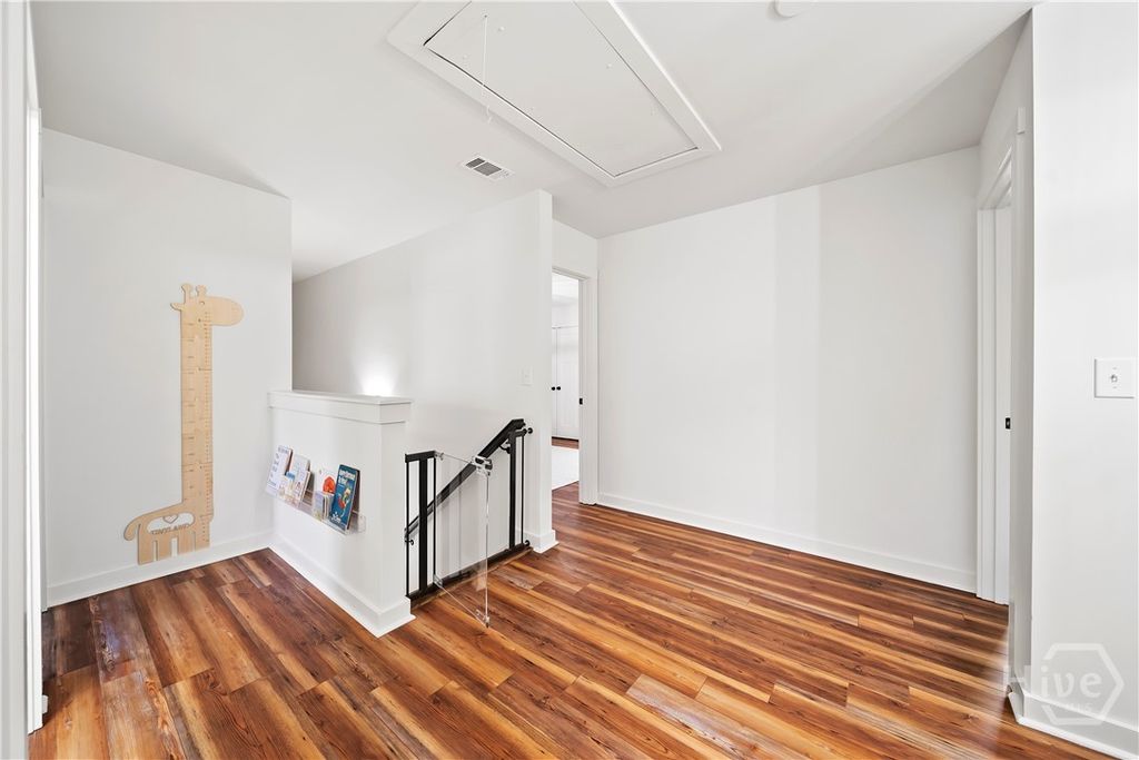 Image 27 of property listing at 1060 Cobblestone Lane, Bogart, GA 30622