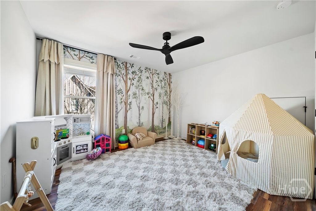 Image 38 of property listing at 1060 Cobblestone Lane, Bogart, GA 30622