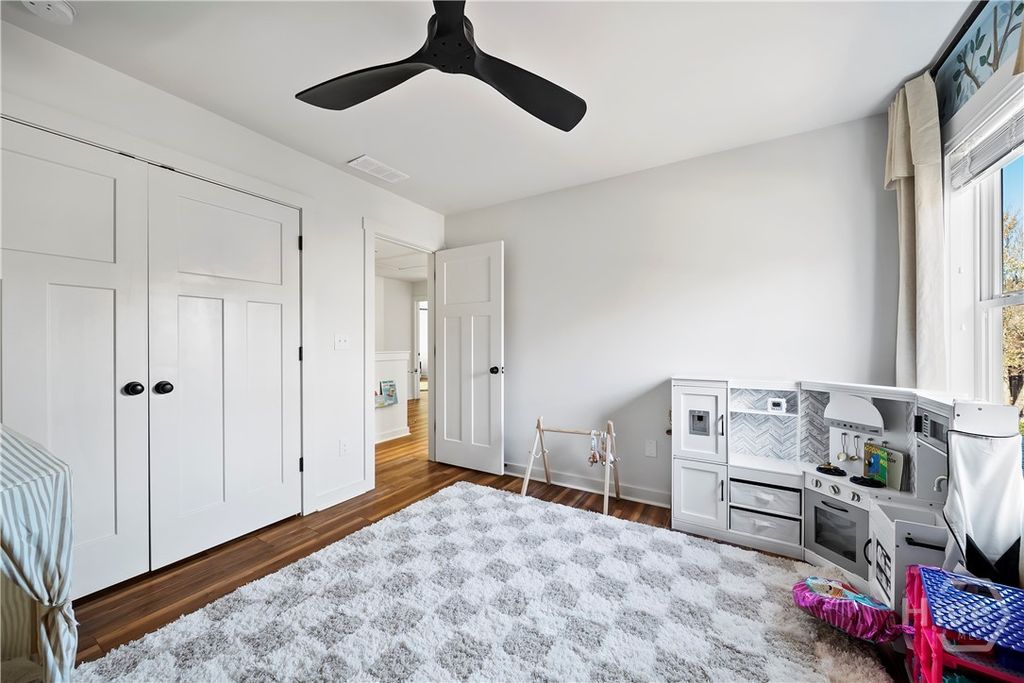 Image 39 of property listing at 1060 Cobblestone Lane, Bogart, GA 30622