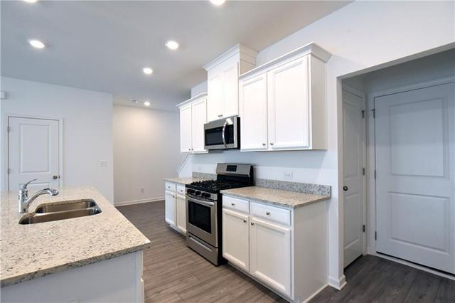 572 Sausalito Walk, Suwanee, GA 30024