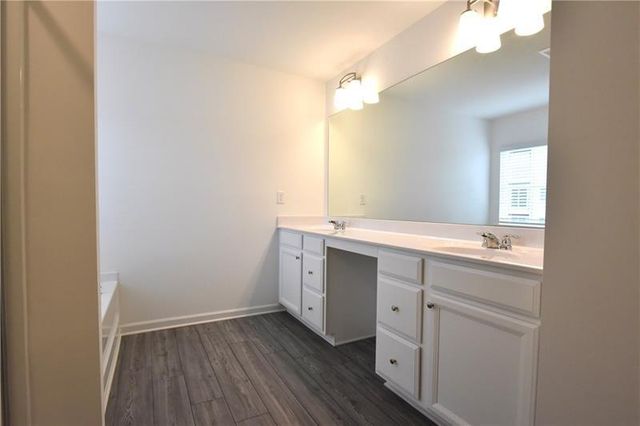 572 Sausalito Walk, Suwanee, GA 30024