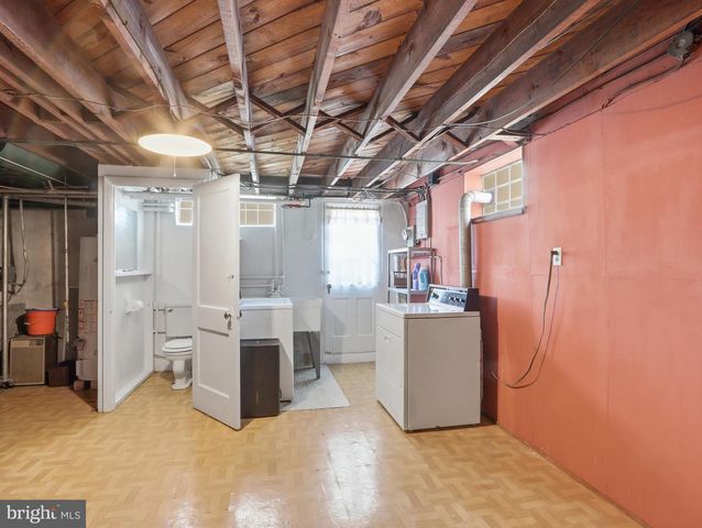 2620 LIBERTY PKWY, Baltimore, MD 21222