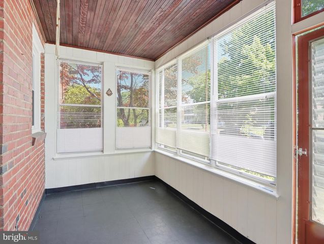 2620 LIBERTY PKWY, Baltimore, MD 21222