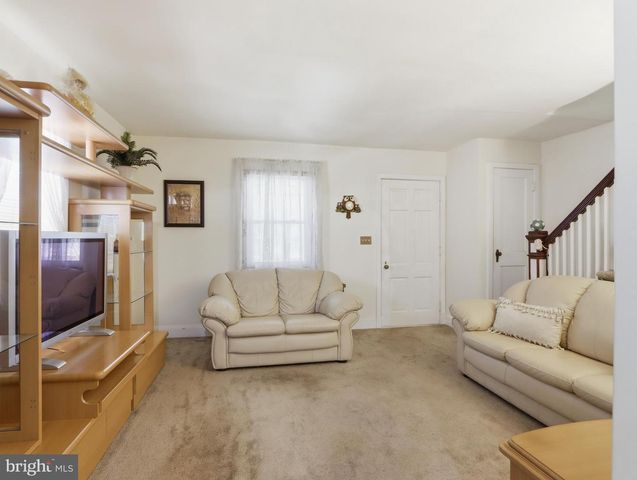 2620 LIBERTY PKWY, Baltimore, MD 21222