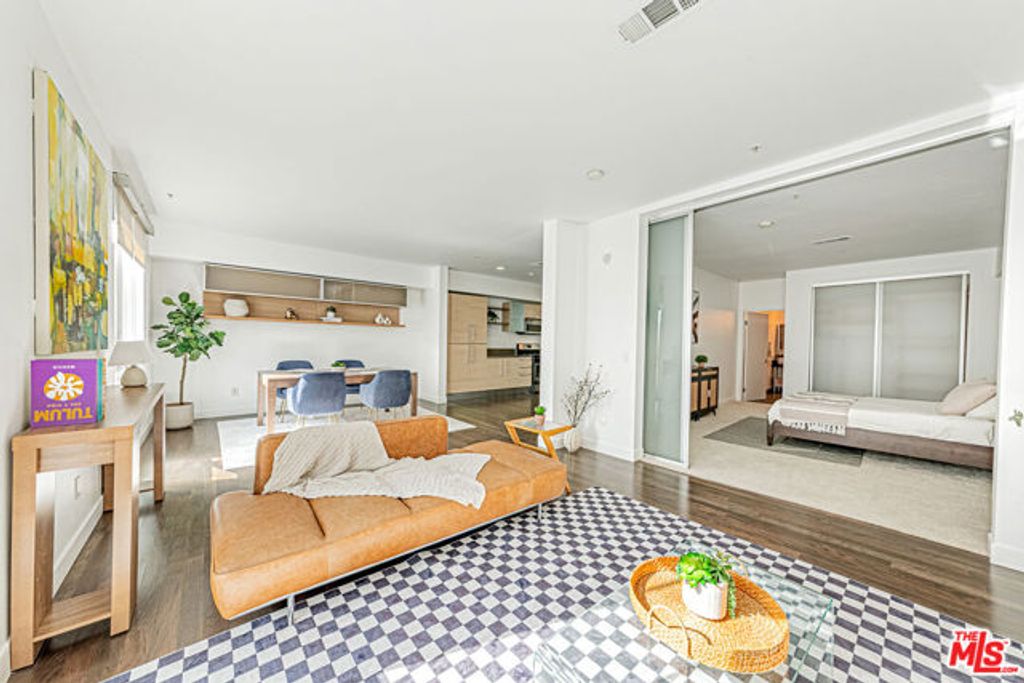 1234 Wilshire Boulevard 321, Los Angeles, CA 90017