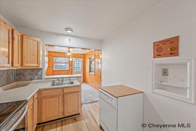3607 ALEXANDER AVE, Cheyenne, WY 82001