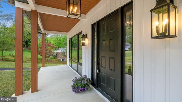 25 ARROWHEAD TRL, Media, PA 19063