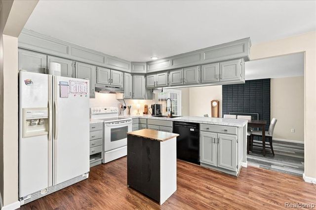 20435 Catalano Street, Clinton Township, MI 48035