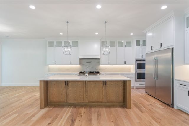 513 Lawnmeadow Drive, Richardson, TX 75080