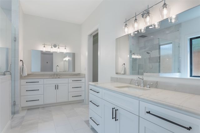 513 Lawnmeadow Drive, Richardson, TX 75080