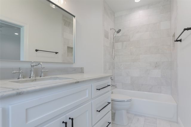 513 Lawnmeadow Drive, Richardson, TX 75080