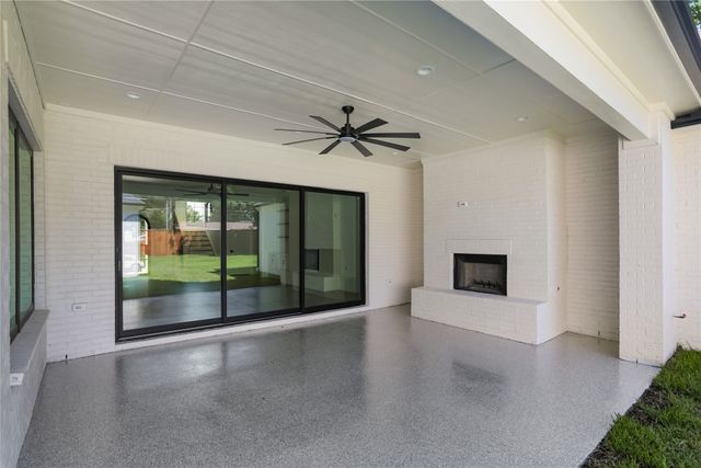 513 Lawnmeadow Drive, Richardson, TX 75080