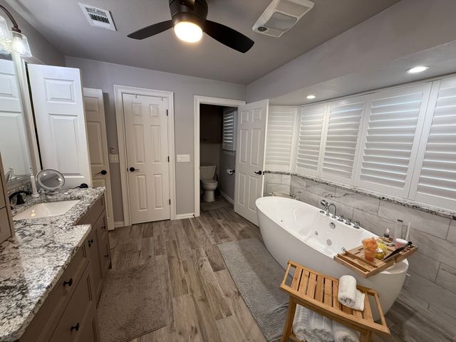 104 Greenbriar Lane, Colleyville, TX 76034