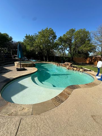 104 Greenbriar Lane, Colleyville, TX 76034