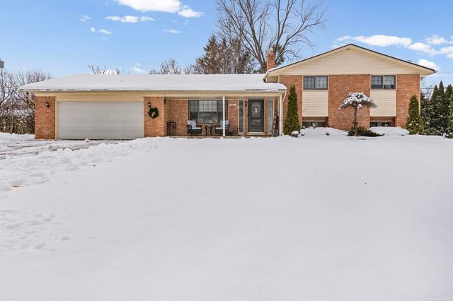 4211 Briar Drive, Shelby Twp, MI 48316