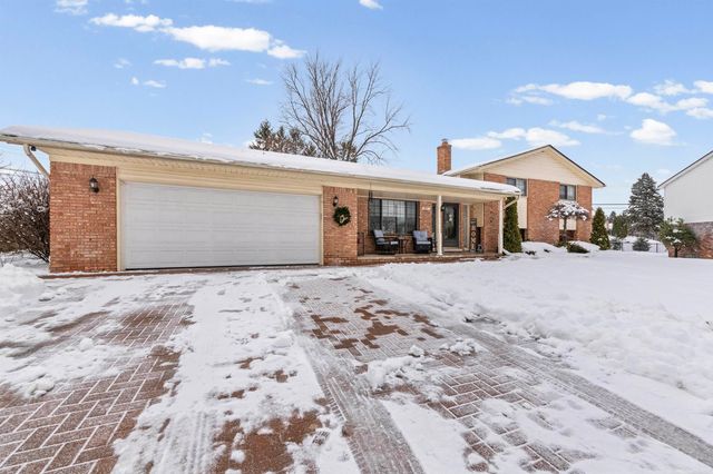 4211 Briar Drive, Shelby Twp, MI 48316