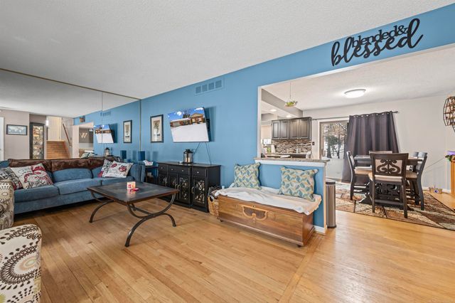 4211 Briar Drive, Shelby Twp, MI 48316