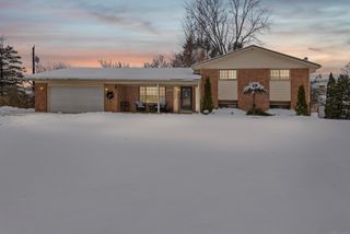 4211 Briar Drive, Shelby Twp, MI 48316