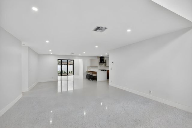 504 Flotilla Road, North Palm Beach, FL 33408