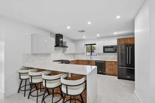 504 Flotilla Road, North Palm Beach, FL 33408